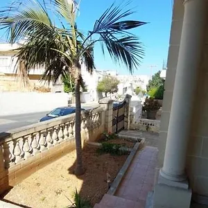 Cosy Bedroom Near , Gzira Malte